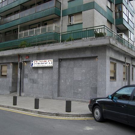 Pension Zorroza 1 Bilbao Exteriör bild